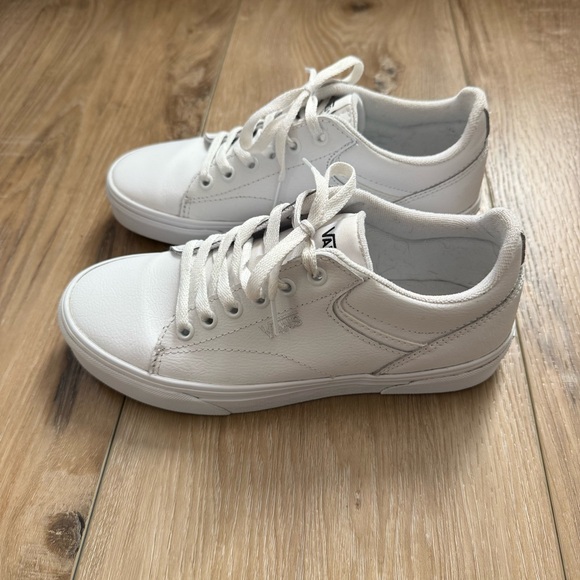 Vans® Seldan Women’s Sneakers - Picture 5 of 9